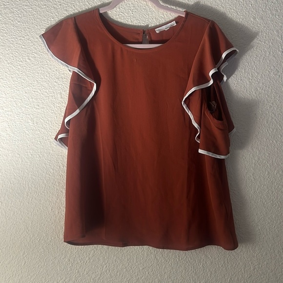 June and Hudson fall top - Picture 1 of 4